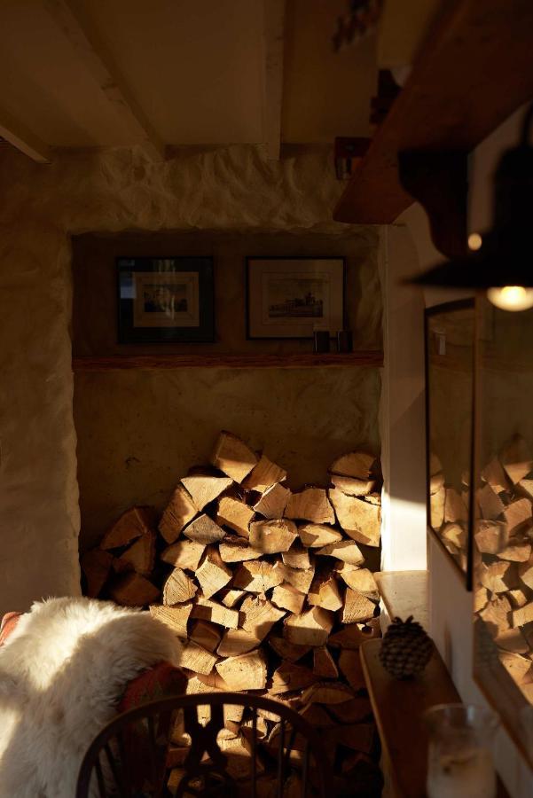 The Dog & Gun Inn Netheravon Екстер'єр фото